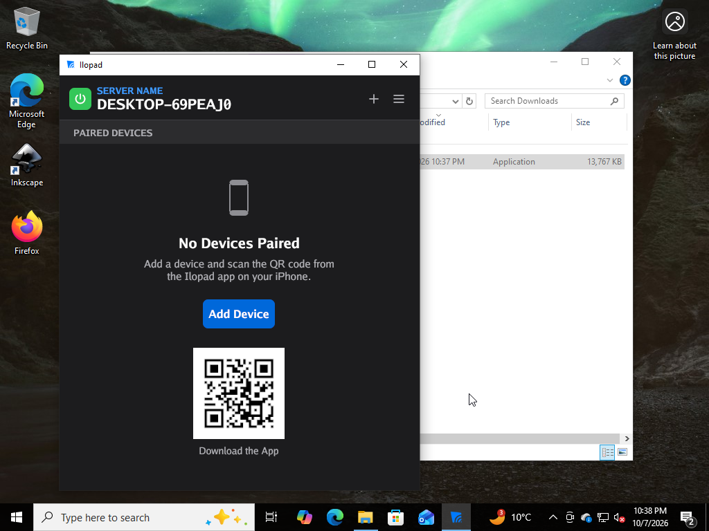 Ilopad window showing the server name, a green power button and the No Devices Paired empty state